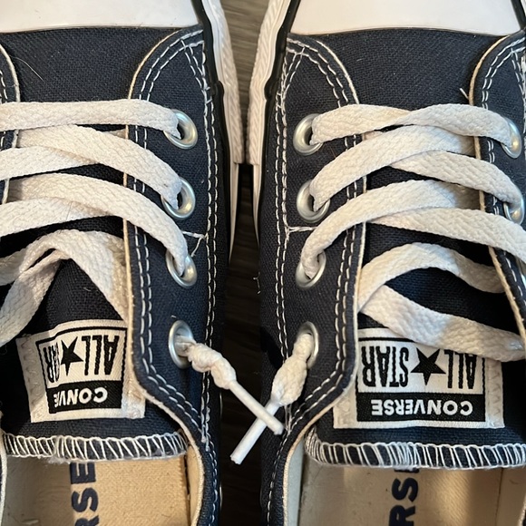 SOLD! Women’s Blue Slip-on Converse Sneakers! - Picture 12 of 12